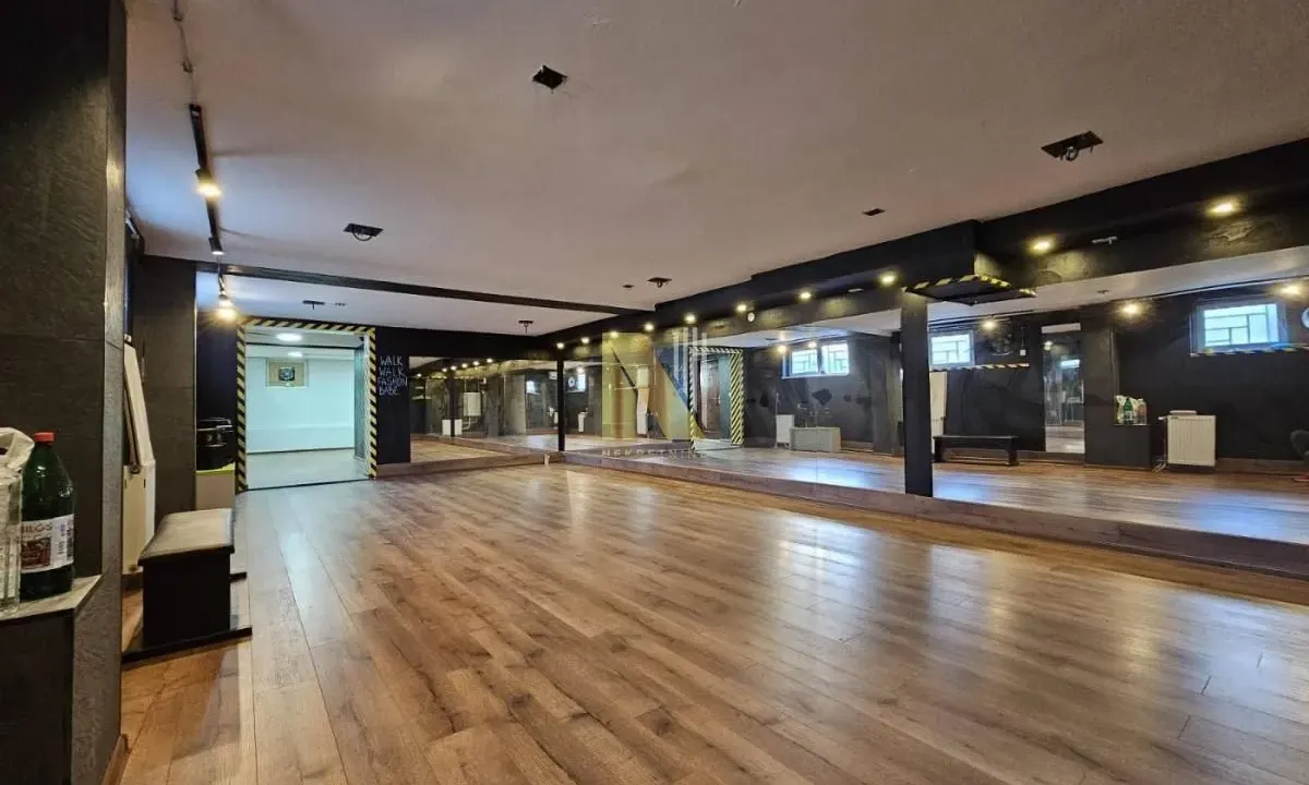 Rent, office space, 150m², Bulevar Evrope, Novi Sad Sve Podlokacije