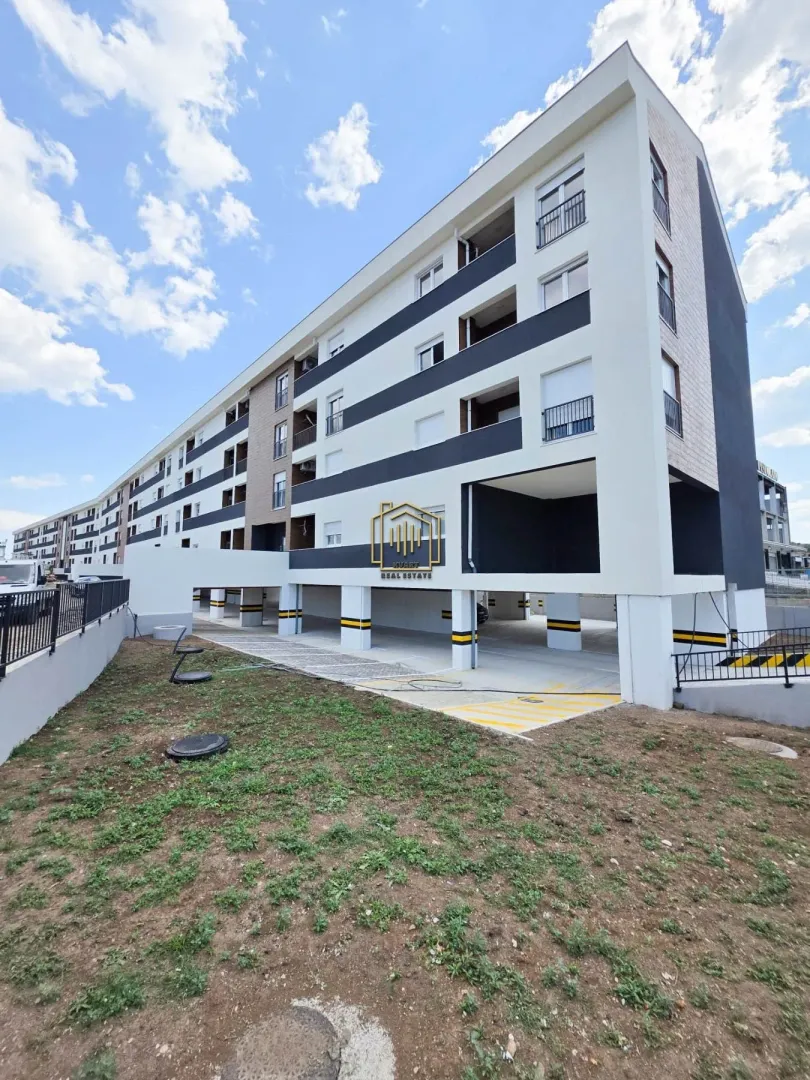 Prodaja, trosoban stan, 95m², Zabjelo, Podgorica