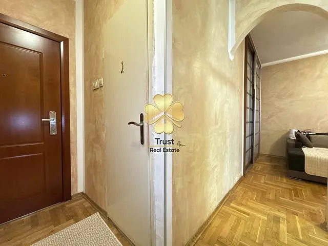 Izdavanje, jednosoban stan, 40m², Preko Morače, Podgorica