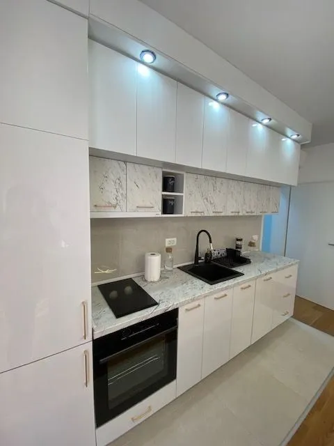 Rent, apartment, 56m², Tivat, Crna Gora