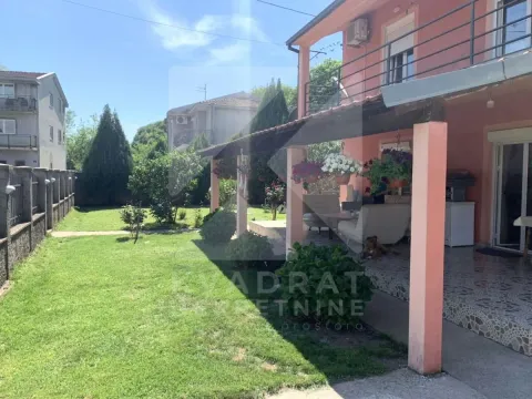 Prodaja, kuća, 182m², Donja Gorica, Podgorica - image 29