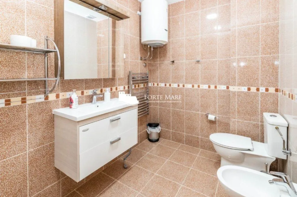 Prodaja, dvosoban stan, 109m², Topla, Herceg Novi
