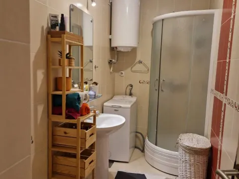 Izdavanje, jednosoban stan, 43m², Stari Grad, Beograd - image 8