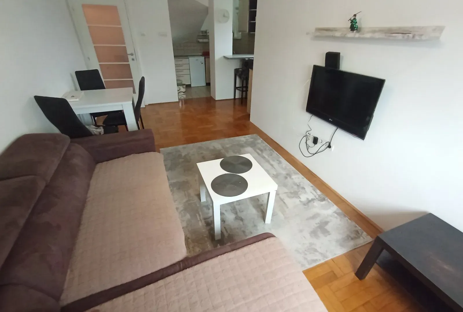 Prodaja, dvosoban stan, 50m², Zabjelo, Podgorica