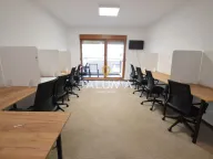 Izdavanje, dvosoban stan, 77m², City Kvart, Podgorica - image 1