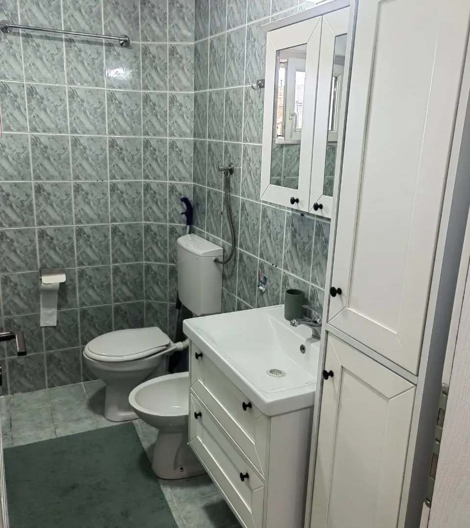 Izdavanje, jednosoban stan, 58m², Stari Aerodrom, Podgorica