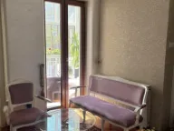 Izdavanje, trosoban stan, 110m², Slavija, Vračar Sve Podlokacije - image 10