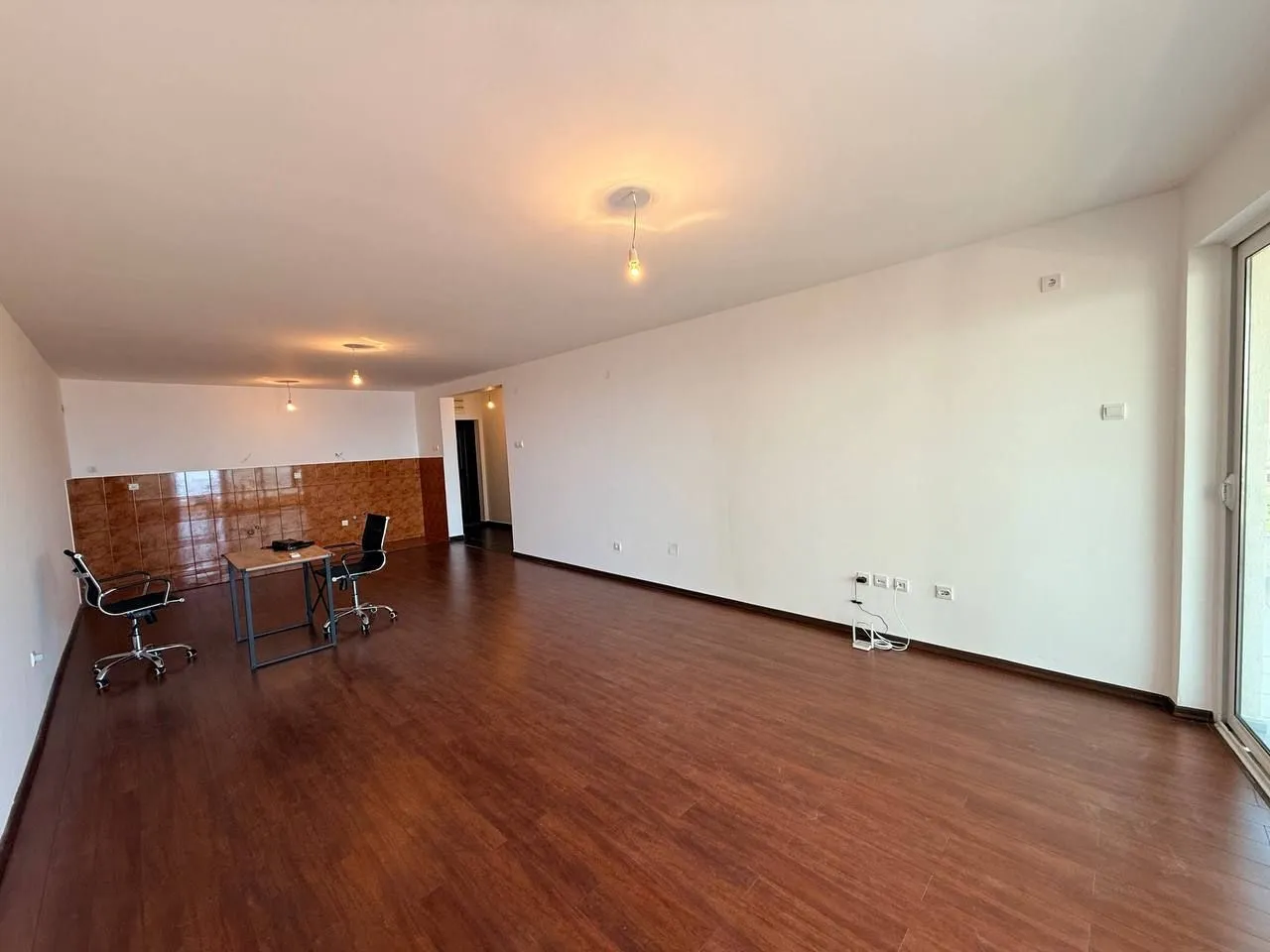Sale, two bedroom apartment, 85m², Petrovac, Budva