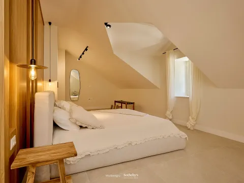 Rent, house, 200m², Dobrota, Kotor - image 28