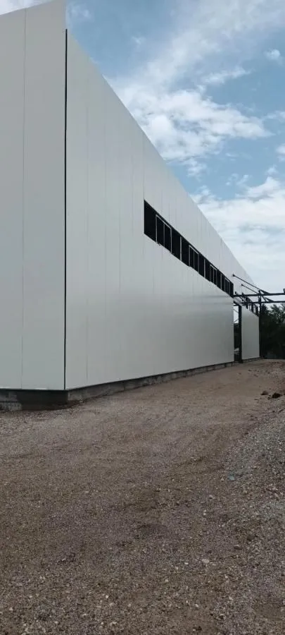 Rent, office space, 1200m², Zemun Ugrinovci, Zemun Sve Podlokacije