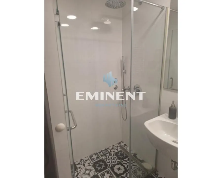 Izdavanje, dvosoban stan, 58m², Sarajevska, Beograd