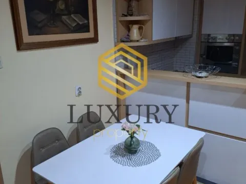 Rent, one bedroom apartment, 63m², Blok 6, Podgorica - image 8