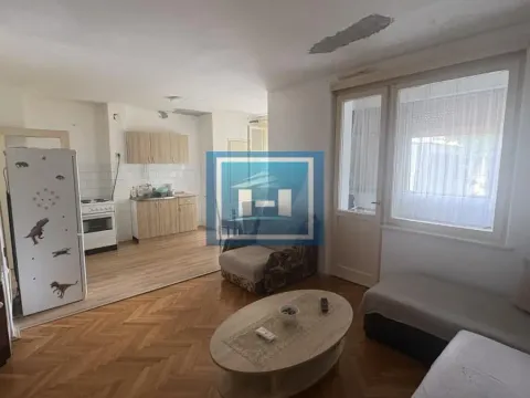 Prodaja, jednosoban stan, 50m², Centar, Jagodina - image 2
