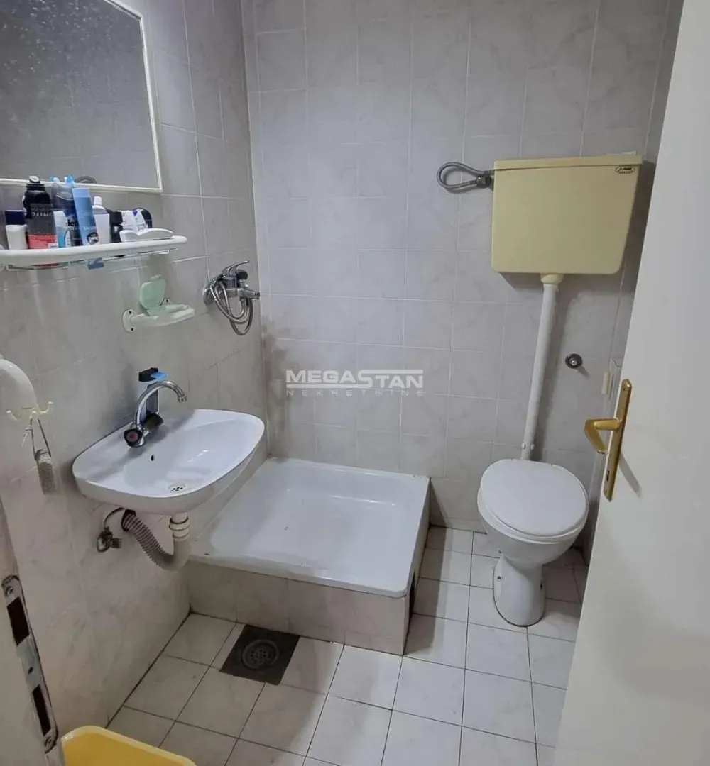 Sale, two bedroom apartment, 38m², Banovo Brdo, Beograd