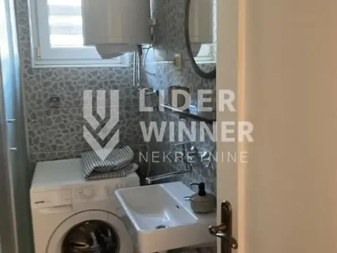 Izdavanje, dvosoban stan, 50m², Kalenić Pijaca, Vračar Sve Podlokacije - image 17