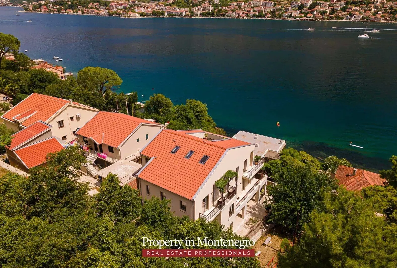 Prodaja, kuća, 520m², Muo, Kotor