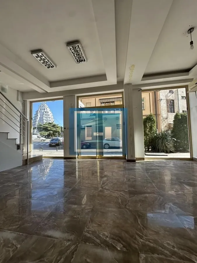 Sale, office space, 85m², Centar, Paraćin