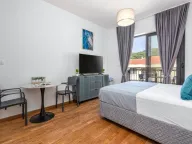 Izdavanje, garsonjera, 35m², Bečići, Budva - image 3