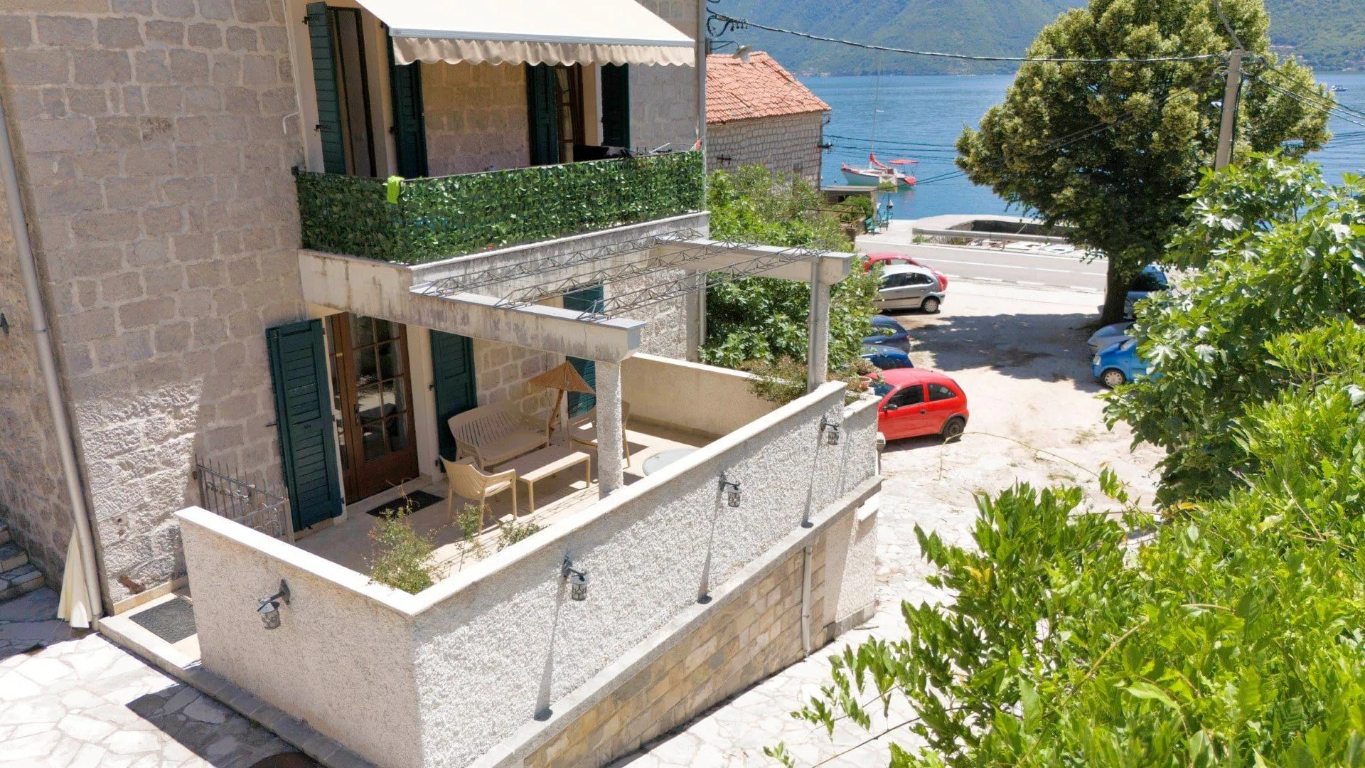 Prodaja, trosoban stan, 112m², Kotor, Crna Gora