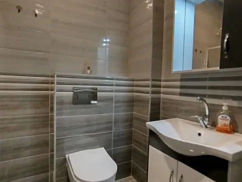 Izdavanje, stan, 50m², Stari Aerodrom, Podgorica - image 5