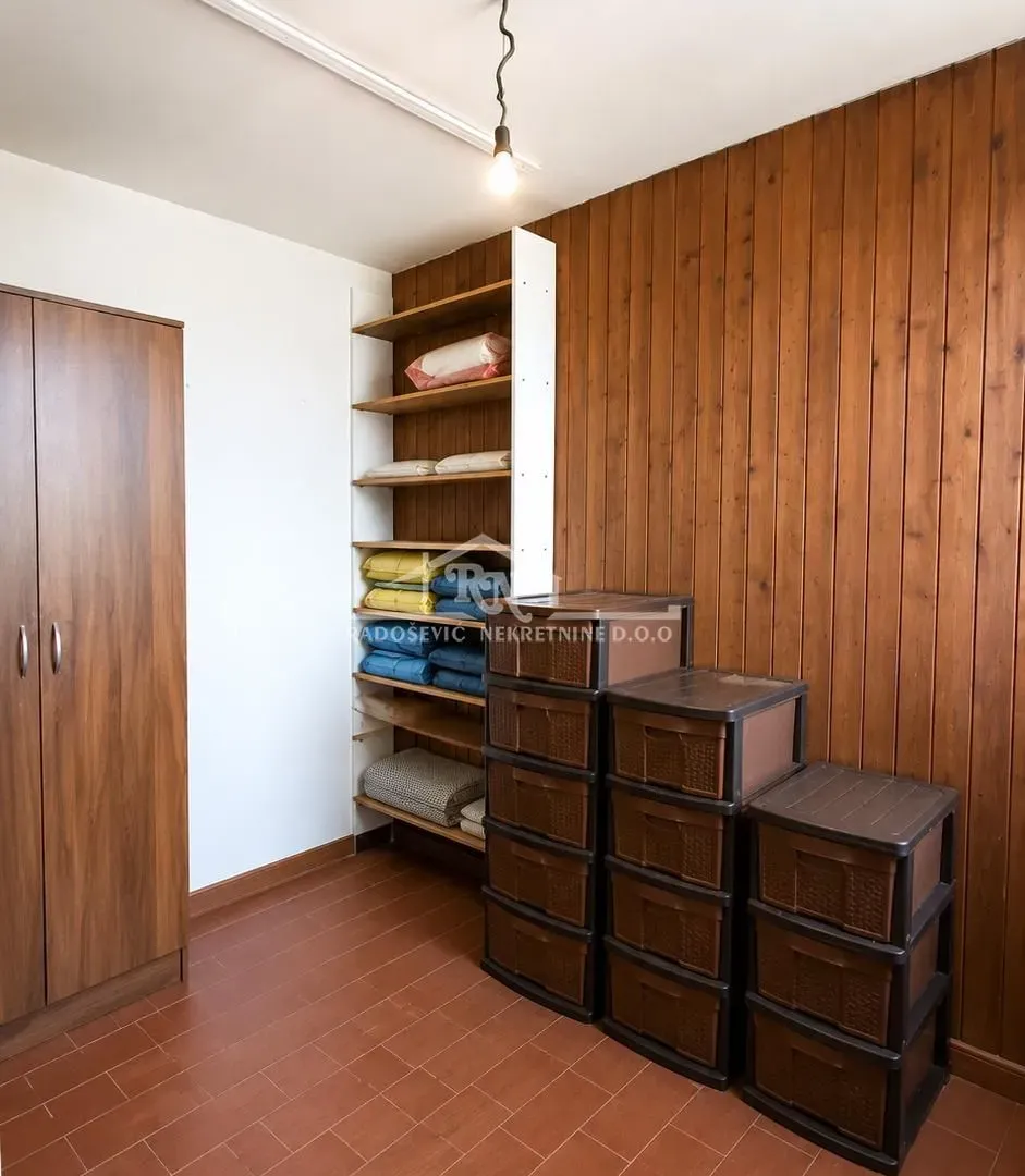 Rent, one bedroom apartment, 50m², Vidikovački venac, Rakovica