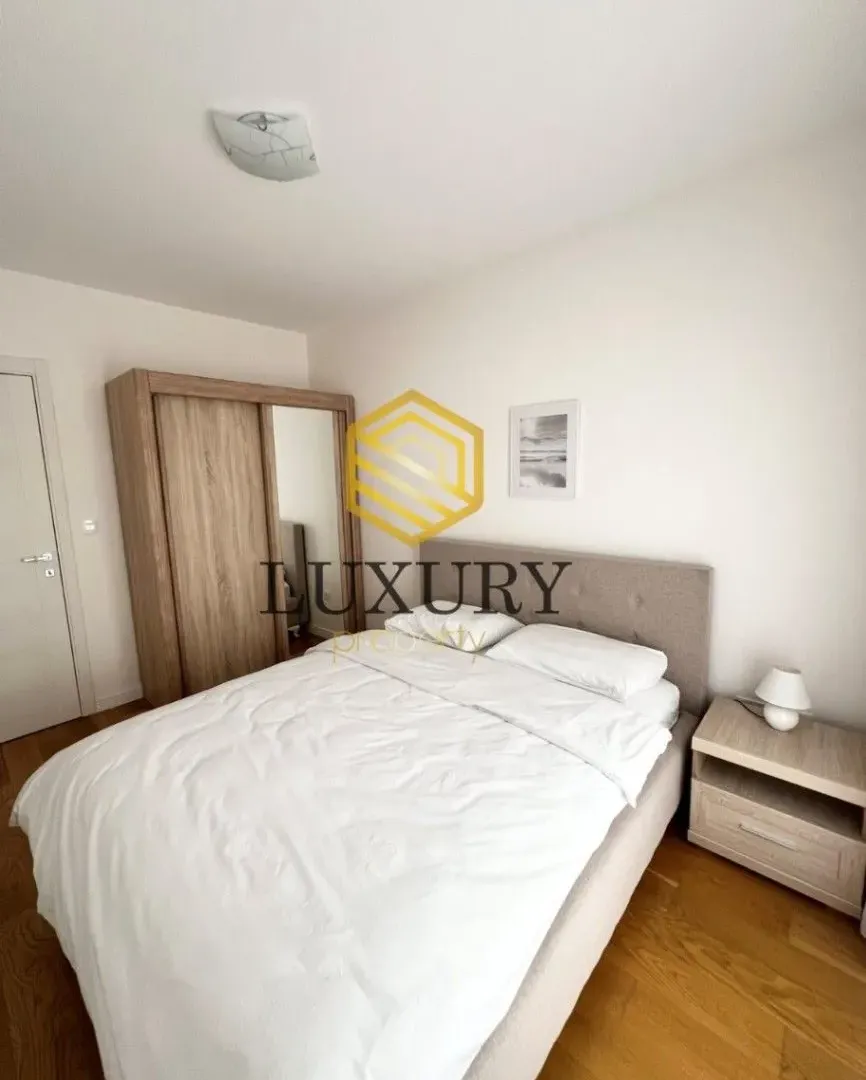 Rent, apartment, 49m², Central Point, Podgorica