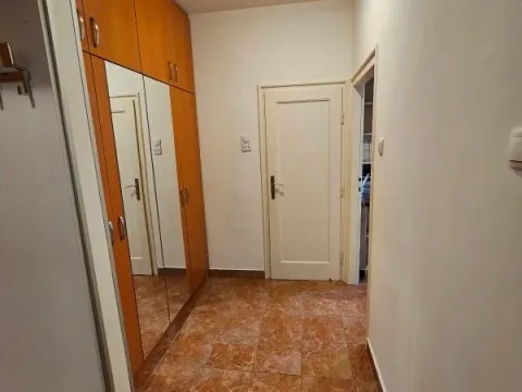 Rent, two bedroom apartment, 50m², Đeram Pijaca, Beograd - image 10