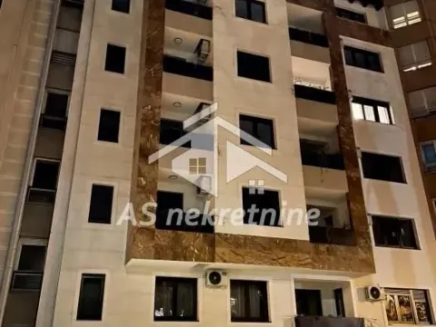 Izdavanje, dvosoban stan, 42m², Vračar Sve Podlokacije, Beograd - image 20