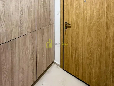 Prodaja, dvosoban stan, 69m², New City, Podgorica - image 7