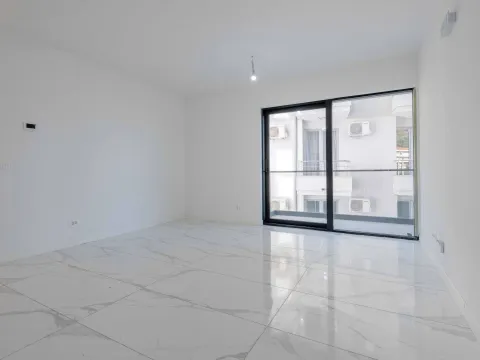 Prodaja, jednosoban stan, 42m², Rafailovići, Budva - image 5