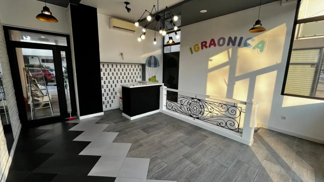 Prodaja, poslovni prostor, 92m², Nova Dalmatinska, Podgorica
