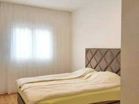 Rent, two bedroom apartment, 70m², Centar, Budva - image 3