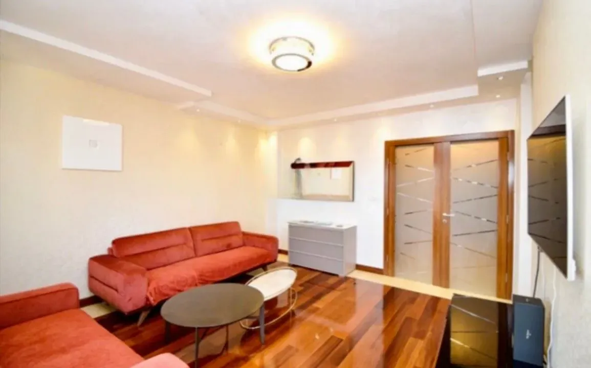 Rent, four bedroom apartment, 140m², Centar, Podgorica