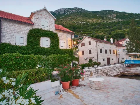 Sale, house, 165m², Perast, Kotor - image 24