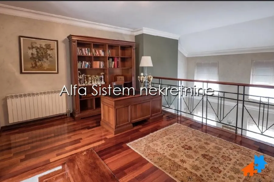 Izdavanje, kuća, 300m², Savski Venac, Beograd