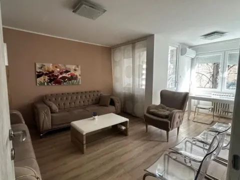 Izdavanje, dvosoban stan, 50m², Liman 4, Novi Sad Sve Podlokacije - image 8