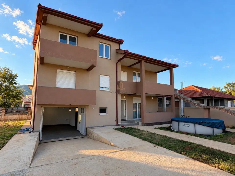 Rent, house, 270m², Donja Gorica, Podgorica