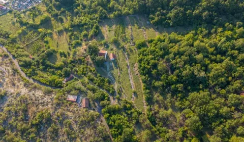Zemljište in Doljani