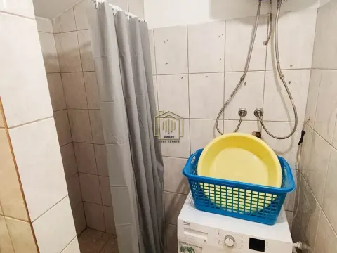 Izdavanje, kuća, 42m², Podgorica, Crna Gora - image 7
