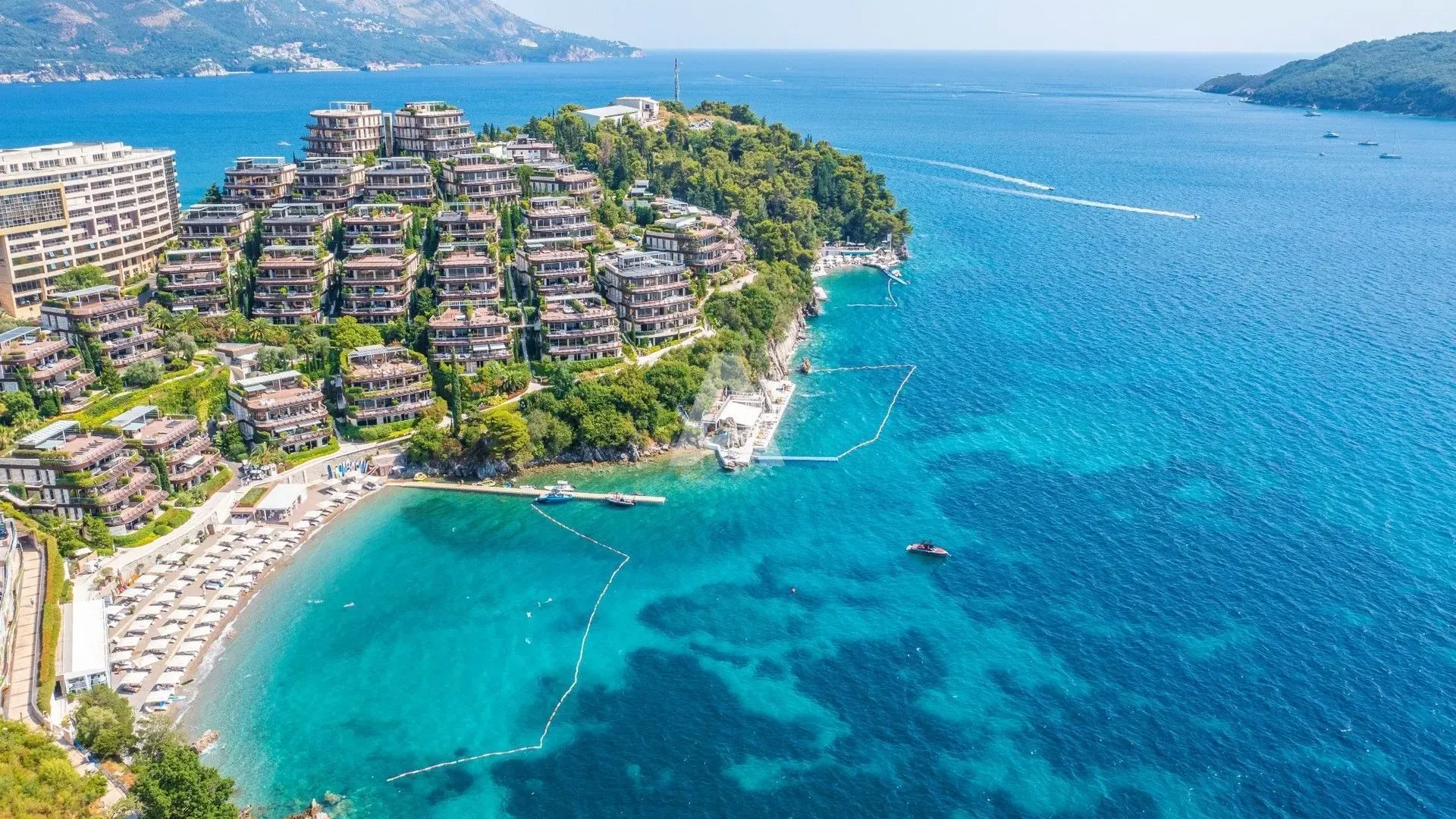 Prodaja, trosoban stan, 214m², Budva, Crna Gora