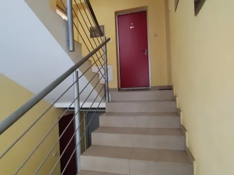 Izdavanje, poslovni prostor, 62m², Vračar Sve Podlokacije, Beograd - image 17