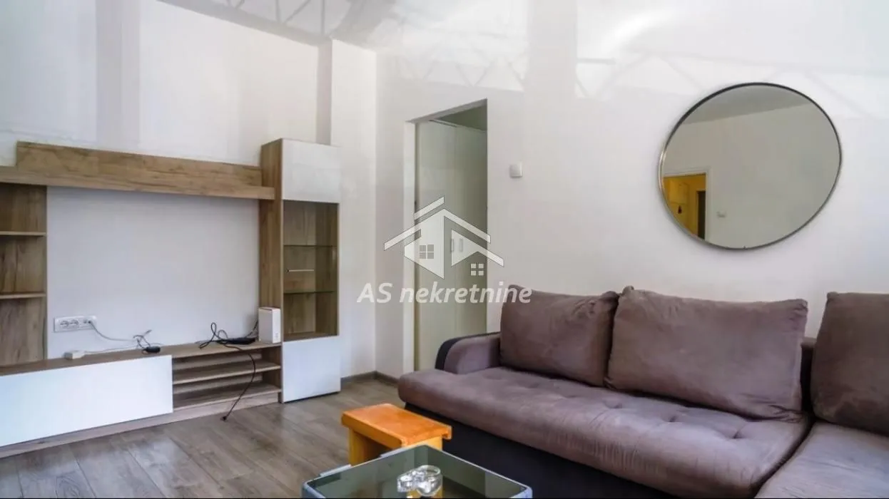 Rent, two bedroom apartment, 45m², Tašmajdan, Palilula Sve Podlokacije