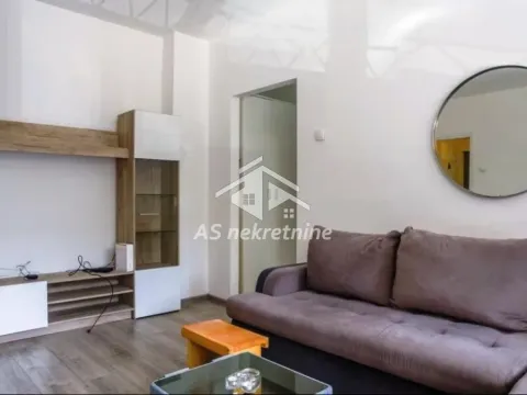 Rent, two bedroom apartment, 45m², Tašmajdan, Palilula Sve Podlokacije - image 3
