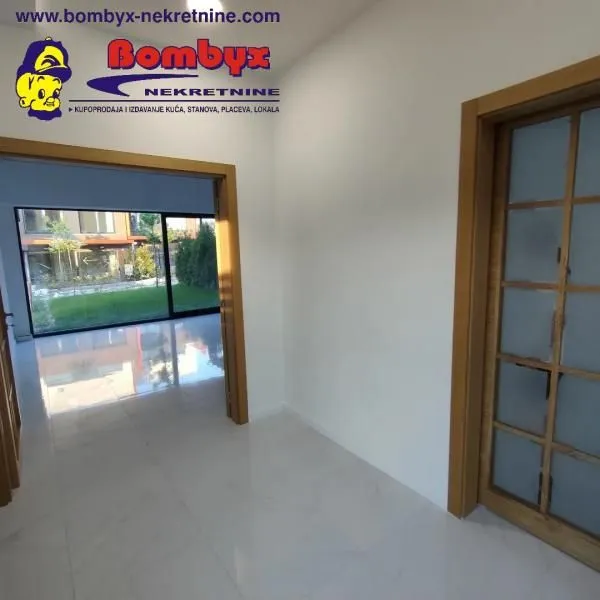 Prodaja, kuća, 181m², Sremska Kamenica, Petrovaradin