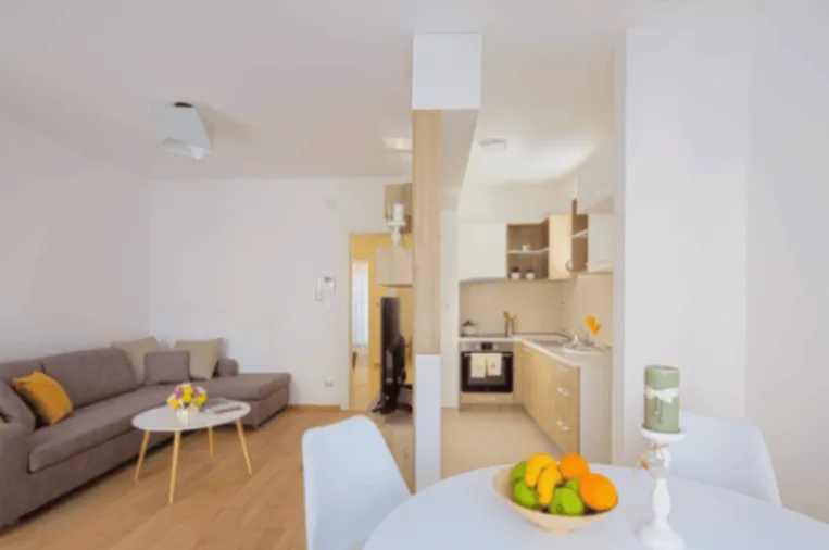 Rent, two bedroom apartment, 60m², Centar, Budva