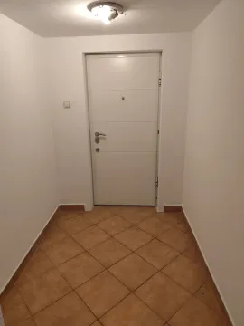 Prodaja, trosoban stan, 93m², Centar, Loznica - image 2