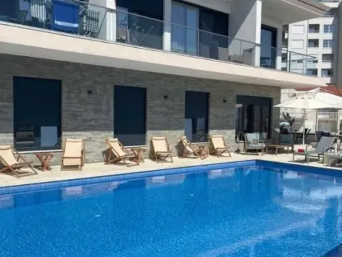 Izdavanje, jednosoban stan, 40m², Bečići, Budva - image 15