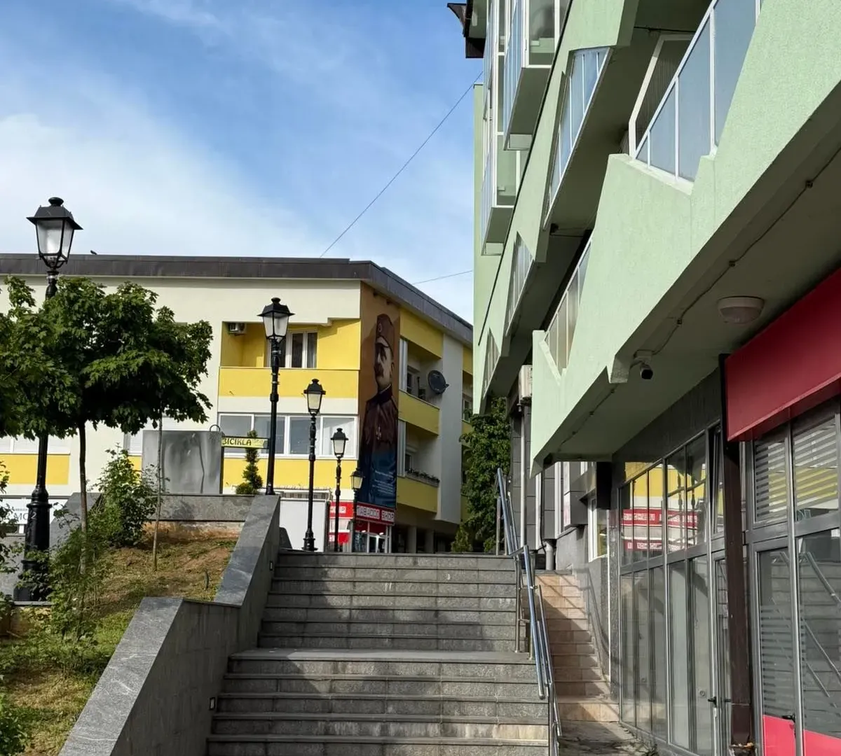 Rent, office space, 88m², Pljevlja, Crna Gora