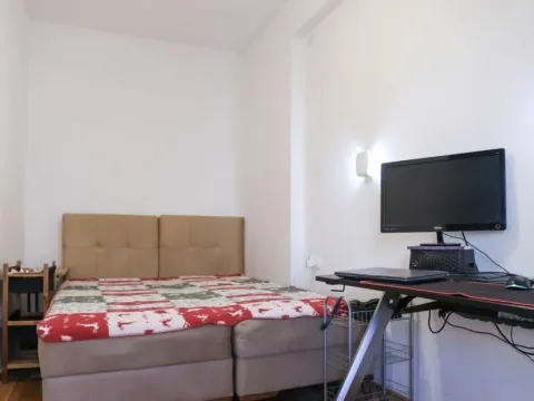 Sale, two bedroom apartment, 40m², Budva, Crna Gora - image 18