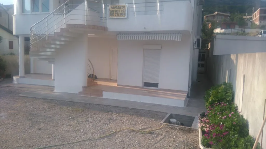 Sale, house, 346m², Šušanj, Bar